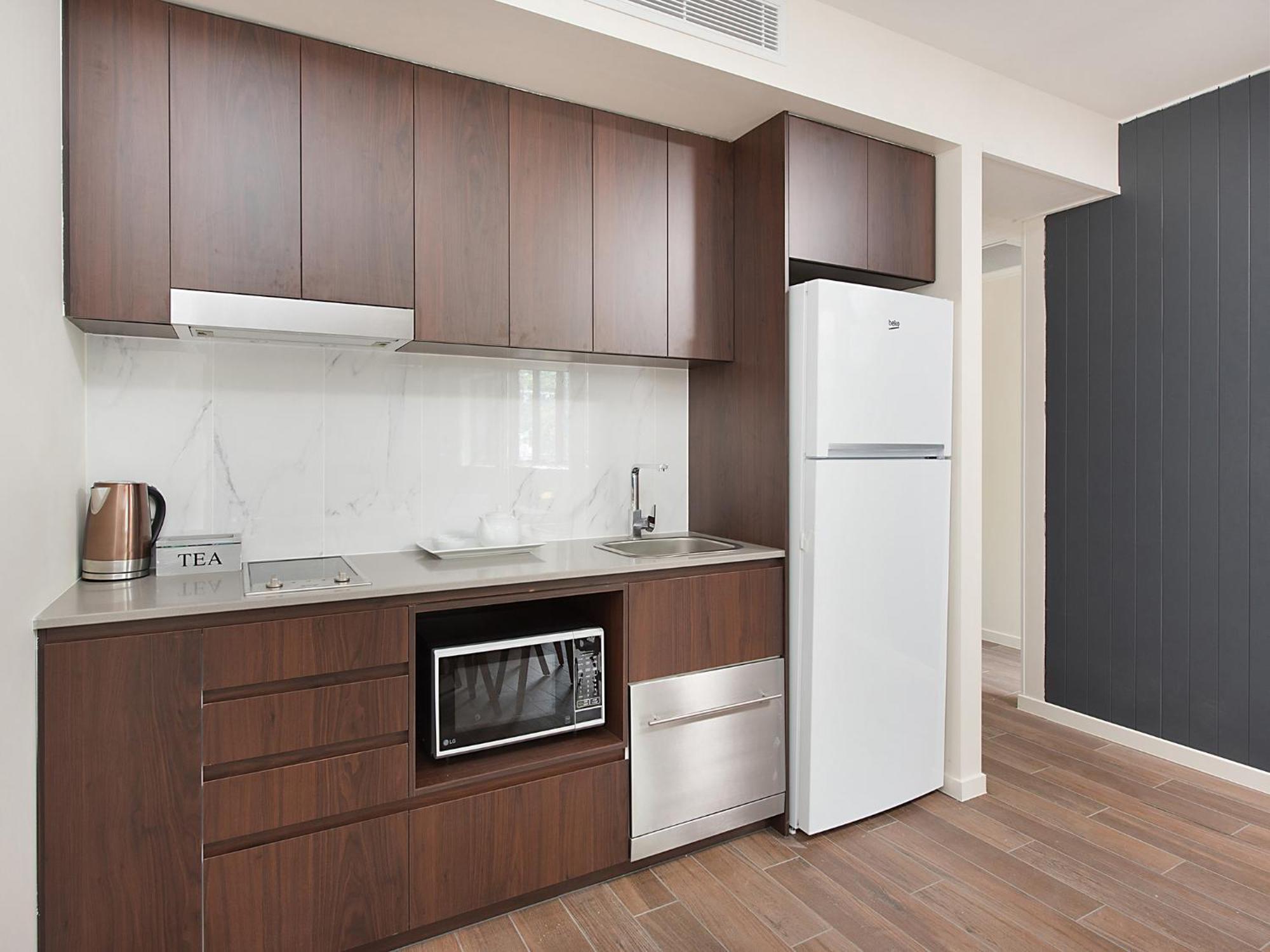 Altitude On Монтвіль Номер фото A typical kitchen in a student apartment