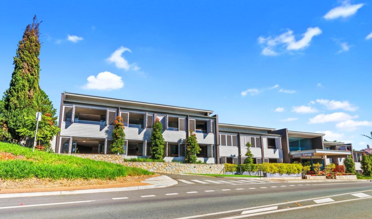 Altitude On Монтвіль Екстер'єр фото The new building of the University of Yamanashi